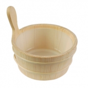 Wooden bucket